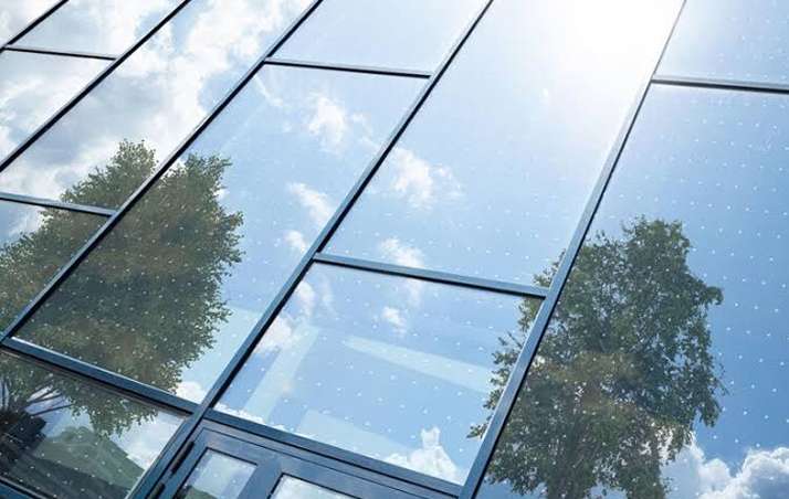 Understanding Laminated Glass: Safety Standards & Soundproof Performance